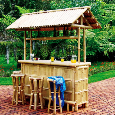 Bambú Tiki Bar With Roof de la altura de 220 cm taburetes de bar de bambú de 4 pedazos
