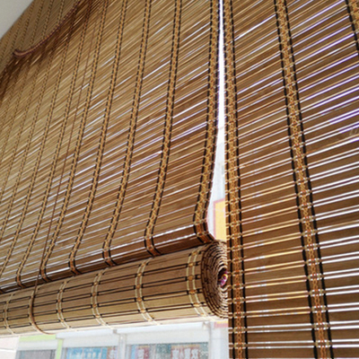 Sun impermeabiliza el manual de bambú de las persianas de rodillo de la decoración casera con el lazo