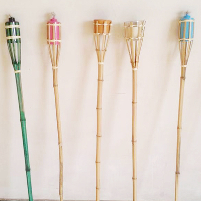 antorchas de bambú del partido de Tiki Torch Hand Woven Bamboo del jardín del 115cm