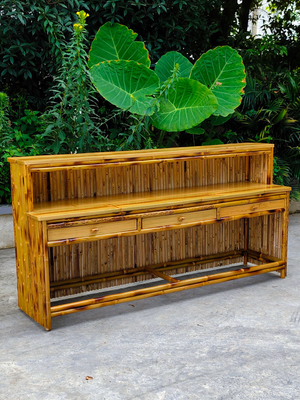 Bambú Tiki Bar With Roof de la altura de 220 cm taburetes de bar de bambú de 4 pedazos