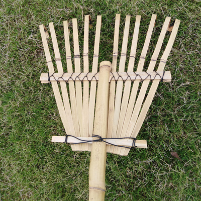 Grada amistosa hecha a mano de 9 del diente el 120cm del rastrillo de bambú de Eco rastrillos de jardín