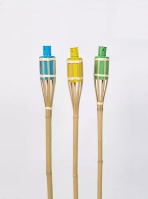 Antorcha Tiki de bambú natural con soporte de mecha de metal negro para decoración al aire libre