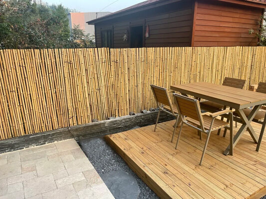 Rollo de cerca de bambú natural impermeable y duradero para jardín y paisajismo