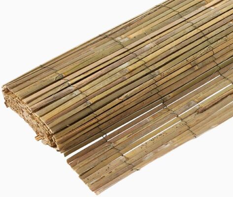 Rollo de pantalla de protección de privacidad duradero de vallas de bambú divididas para jardinería al aire libre y decoración de patio